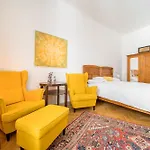At The Three Princes Apartamento